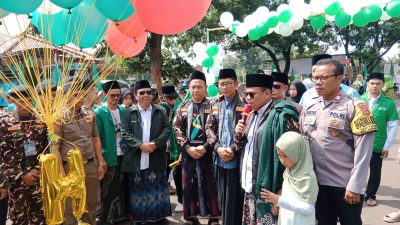 HSN 2024, Pemcam dan GP Ansor Kecamatan Gunung Putri Gelar Kirab Santri