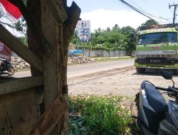 Terdampak Pembangunan Jembatan Kongsi, Warga Desa Cibeuteng Udik dan Karihkil Ciseeng Keluhkan Truk Tambang Melintas di Wilayahnya