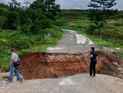 Jalur ke Puncak 2 Babakan Madang Tergerus Longsor, Warga Ngaku Kebingungan
