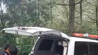 Mobil Bus Wisatawan Terguling di Puncak Bogor, 18 Orang Luka dan 1 Tewas