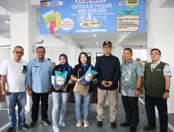 Pastikan Stabilitas Harga Jelang Nataru 2024, Sekda Ajat Tinjau Opadi di Caringin