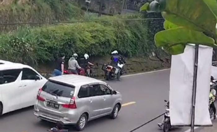 Ini Penjelasan Polisi Terkait Video Viral Patwal Tendang Pemotor Hingga Terjatuh ke Selokan di Puncak Bogor