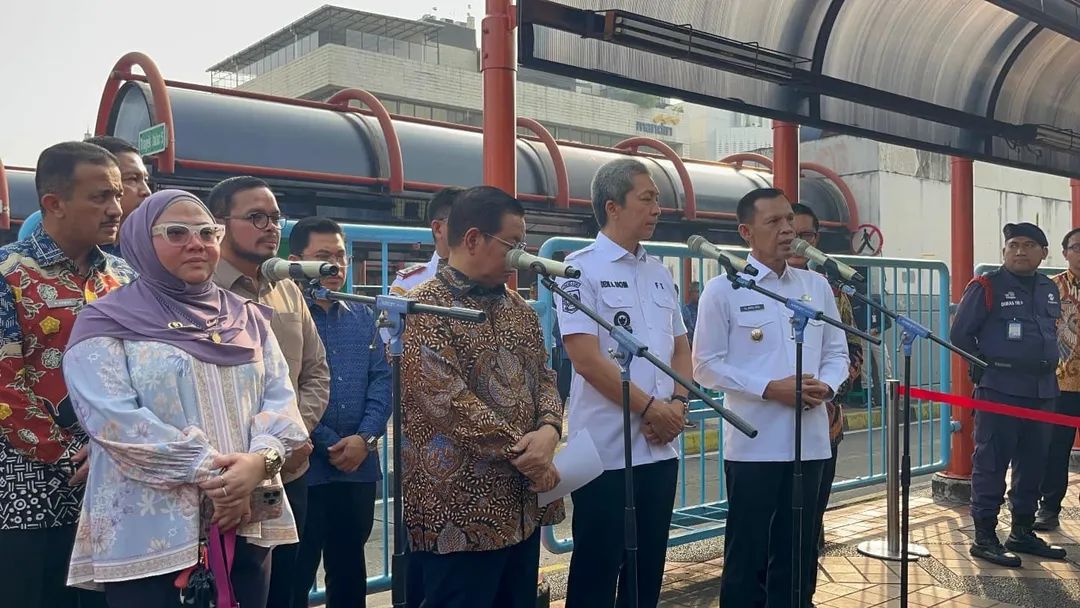 Wabup Jaro Ade Resmikan Transjabodetabek Rute Blok M-Bogor dengan Gubernur Jakarta, Simak Rutenya
