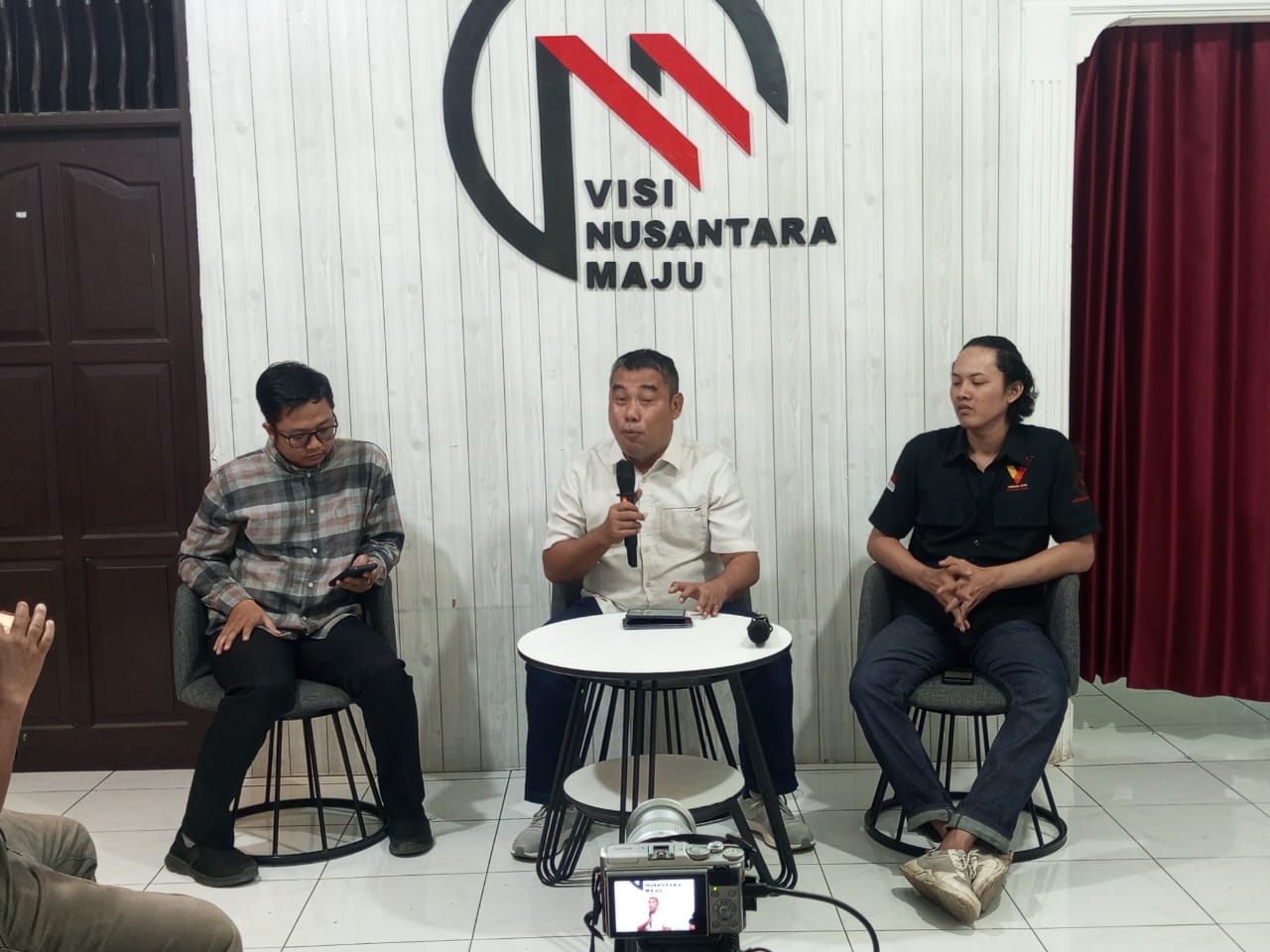 Hasil Survei LS Vinus: 82,54 Persen Orang Puas dengan Kinerja Rudy-Ade di 100 Hari Kerja