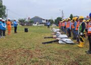 Tingkatkan Keandalan Jaringan, PLN Gunung Putri Bersama ULP Jonggol Lakukan Grebek Penyulang