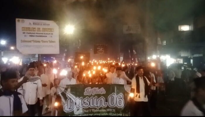 Pawai Obor Meriahkan Malam Tahun Baru Islam di Desa Ciangsana