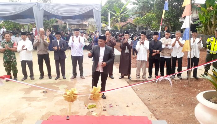 Resmikan Gedung Serba Guna Lestari, Kades Pondok Udik: Ini Milik Warga