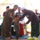 Peringati 10 Muharram, Organisasi Pemuda Sipeureup Santuni Anak Yatim dan Jompo